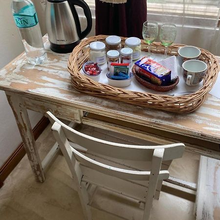 La Casona De Blanca Bed and Breakfast Balcarce Εξωτερικό φωτογραφία